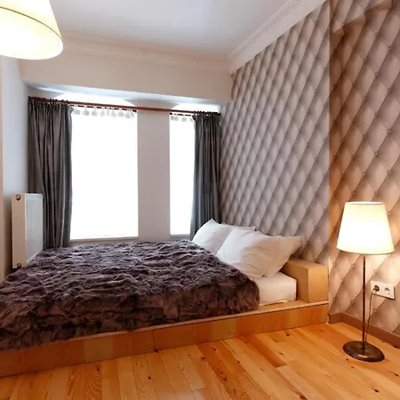 Cute House Galata アパート